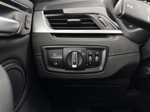 BMW X1 xDrive25e Sportline Business Edition Plus (Plug-In) (INCL-BTW) Aut. *PANO | LEATHER | FULL-LED | ... ActivLease financial lease