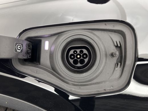 BMW X1 xDrive25e Sportline Business Edition Plus (Plug-In) (INCL-BTW) Aut. *PANO | LEATHER | FULL-LED | ... ActivLease financial lease