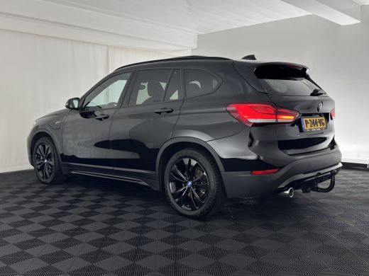 BMW X1 xDrive25e Sportline Business Edition Plus (Plug-In) (INCL-BTW) Aut. *PANO | LEATHER | FULL-LED | ... ActivLease financial lease