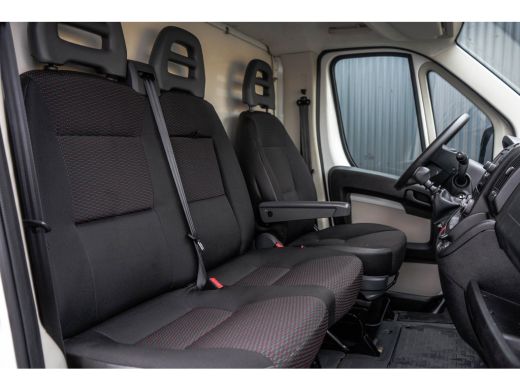 Citroën Jumper 35 2.0 BlueHDi | Bakwagen | Uniek laadsysteem | Camera | Cruise | Navi | Airco ActivLease financial lease