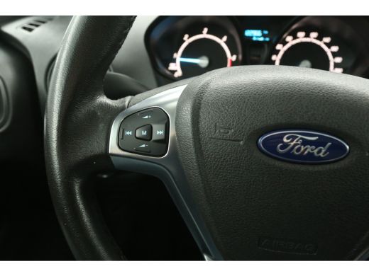 Ford Transit Courier 1.5 TDCI | Airco | Navi | Trekhaak | Parkeersens. ActivLease financial lease