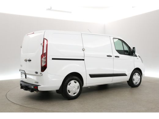 Ford Transit Custom 2.0 TDCI L1H1 | Airco | Cruise | 3 Zits | Trekhaak | Stoelverw. | Parkeersens. ActivLease financial lease