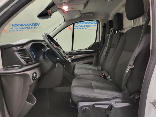 Ford Transit Custom 2.0TDCI L2/H1 2800kg Trekgewicht Euro 6! ActivLease financial lease