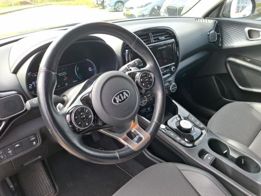 Kia e-Soul DynamicPlusLine 39.2 kWh LED verlichting | 17 inch lichtmetalen velgen | digitaal dashboard ActivLease financial lease