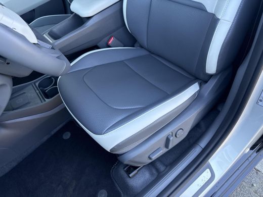 Kia EV3 GT-Line Business Edition 81.4 kWh | CarPlay | Leder ActivLease financial lease