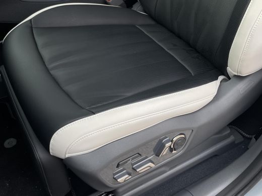 Kia EV9 GT-Line AWD 99.8 kWh | Pano | 7 Zits | Demo | ActivLease financial lease