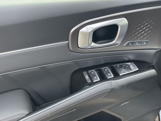 Kia Sorento 1.6 T-GDi Plug-in Hybrid 4WD ExecutiveLine 6p. | 360* Camera | Panorama schuif kantel dak | Stoel... ActivLease financial lease