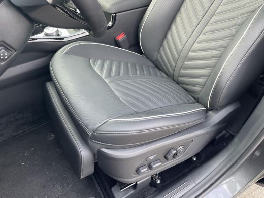 Kia Sorento 1.6 T-GDi Plug-in Hybrid 4WD ExecutiveLine 6p. | 360* Camera | Panorama schuif kantel dak | Stoel... ActivLease financial lease