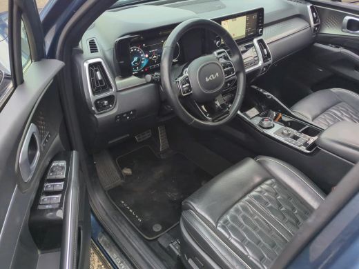 Kia Sorento 1.6 T-GDI Plug-in Hybrid 4WD ExecutiveLine 7p. NL-AUTO | LEDER | CAMERA | TREKHAAK | PANODAK ActivLease financial lease
