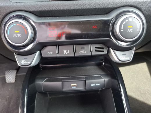 Kia Stonic 1.0 T-GDi MHEV DynamicLine ActivLease financial lease