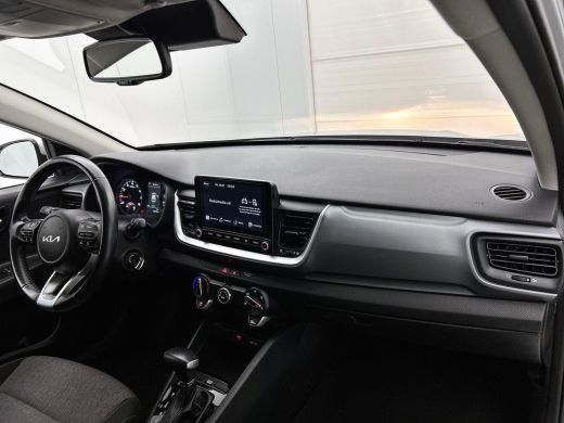 Kia Stonic 1.0 T-GDi MHEV DynamicLine AUTOMAAT | CARPLAY | CRUISE ActivLease financial lease