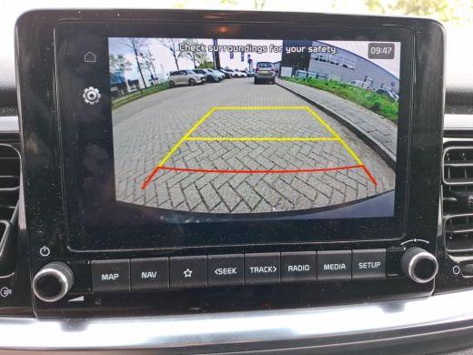 Kia Stonic 1.0 T-GDi MHEV DynamicPlusLine | Navigatie \ Airco | Camera ActivLease financial lease