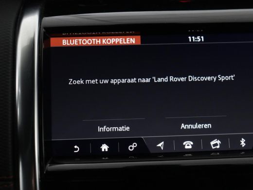 Land Rover Discovery Sport P300e 1.5 R-Dynamic SE | Panoramadak | Head-Up | Leder | Trekhaak | Matrix LED | Stoelverwarming ... ActivLease financial lease