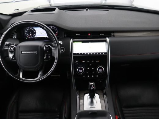 Land Rover Discovery Sport P300e 1.5 R-Dynamic SE | Panoramadak | Head-Up | Leder | Trekhaak | Matrix LED | Stoelverwarming ... ActivLease financial lease