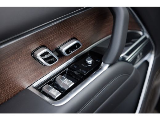 Land Rover Range Rover P550e Autobiography | Shadow Pack | Comfort Pack | Vierwielsturing | Beschikbaar per 15-5-2026 ActivLease financial lease