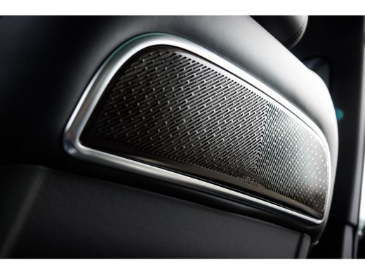 Land Rover Range Rover P550e Autobiography | Shadow Pack | Comfort Pack | Vierwielsturing | Beschikbaar per 15-5-2026 ActivLease financial lease