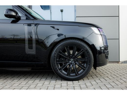 Land Rover Range Rover P550e Autobiography | Shadow Pack | Comfort Pack | Vierwielsturing | Beschikbaar per 15-5-2026 ActivLease financial lease