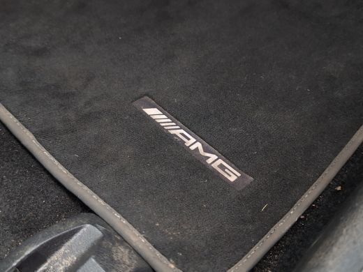 Mercedes-Benz A-Klasse 180 AMG | Sfeerverlichting | Stoelverwarming | Apple Carplay | Navigatie | AMG-styling | Achterui... ActivLease financial lease