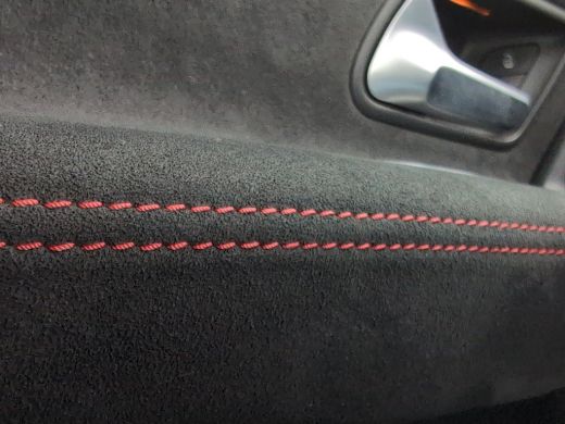 Mercedes-Benz A-Klasse 180 AMG | Sfeerverlichting | Stoelverwarming | Apple Carplay | Navigatie | AMG-styling | Achterui... ActivLease financial lease