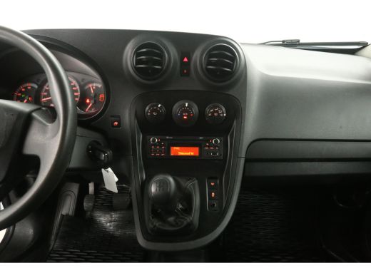 Mercedes-Benz Citan 109 CDI BlueEFFICIENCY | Airco | Cruise | Stoelverwarming ActivLease financial lease