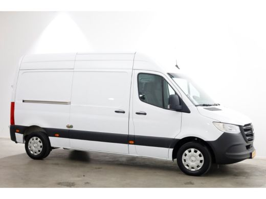 Mercedes-Benz Sprinter 311 CDI 115pk L2H2 Airco/Carplay 10-2023 ActivLease financial lease