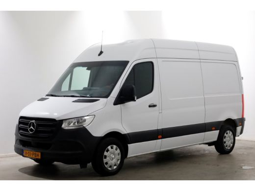 Mercedes-Benz Sprinter 311 CDI 115pk L2H2 Airco/Carplay 10-2023 ActivLease financial lease