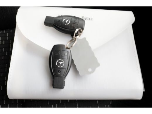 Mercedes-Benz Vito 114 CDI 136pk Compact 9G Automaat 2x Schuifdeur/LED/Camera/Inrichting 09-2022 ActivLease financial lease