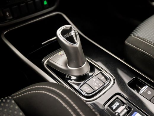 Mitsubishi Outlander 2.4 PHEV Deluxe 225Pk Automaat (APPLE CARPLAY, CLIMATE, CAMERA, TREKHAAK, STOELVERWARMING, SPORTS... ActivLease financial lease