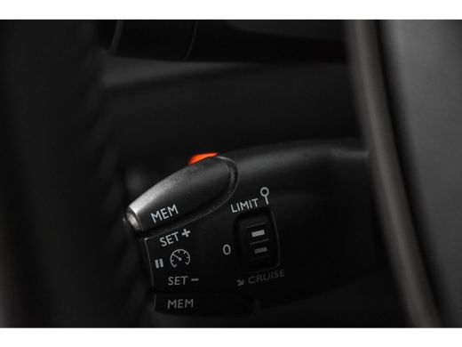 Peugeot 208 1.5 BlueHDi Active Pack *1ste Eigenaar*Navigatie*Carplay* ActivLease financial lease