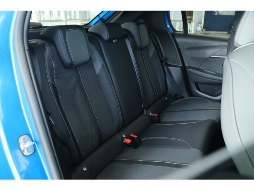 Peugeot 208 Hybrid 110 e-DCS6 GT | Cruise Control | Pano | Dodehoekdetectie | Navi | 360 Camera | Carplay | K... ActivLease financial lease