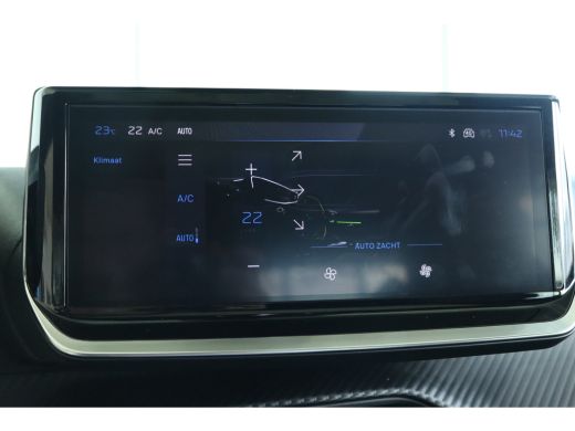 Peugeot 208 Hybrid 110 e-DCS6 GT | Cruise Control | Pano | Dodehoekdetectie | Navi | 360 Camera | Carplay | K... ActivLease financial lease