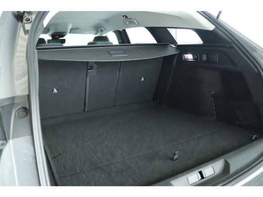 Peugeot 308 SW 1.2 Hybrid 145 e-DCS6 Allure | Adapt. Cruise | 360 Camera | Navi | Carplay | LMV | LED | PDC |... ActivLease financial lease