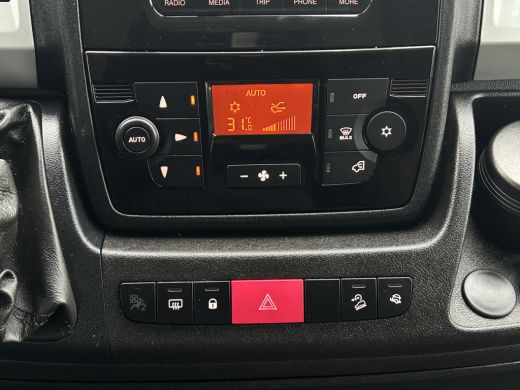 Peugeot Boxer 2.2 BlueHDI 141 PK / EURO 6 / L1H1 / 9 PERSOONS / AIRCO / CRUISE / PERSONENBUS / BLUETOOTH ActivLease financial lease