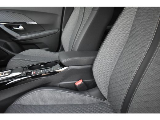 Peugeot e-2008 EV Allure Avantage 54 kWh 3 Fase 96%SOH! | Warmtepomp | Adaptive Cruise | 360 Camera | ActivLease financial lease