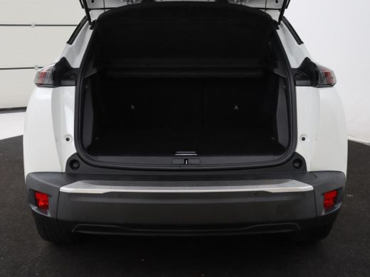 Peugeot e-2008 EV GT Pack 50 kWh | 3 Fase | Panoramadak | Stoelverwarming | Adaptive cruise | Leder | Carplay | ... ActivLease financial lease