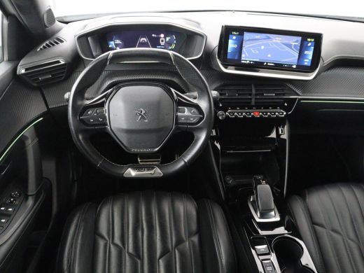 Peugeot e-2008 EV GT Pack 50 kWh | 3 Fase | Panoramadak | Stoelverwarming | Adaptive cruise | Leder | Carplay | ... ActivLease financial lease