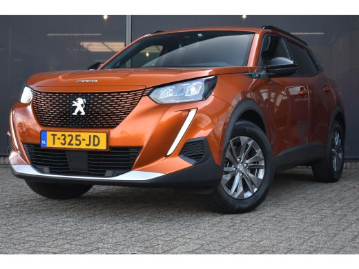 Peugeot e-2008 EV Style 50 kWh 3 Fase 11kW 97%SOH! | Navigatie 3D | Achteruitrijcamera | Climate Control | Full-...