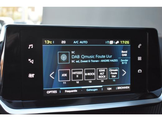 Peugeot e-2008 EV Style 50 kWh 3 Fase 11kW 97%SOH! | Navigatie 3D | Achteruitrijcamera | Climate Control | Full-... ActivLease financial lease