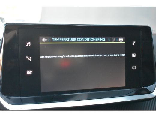 Peugeot e-2008 EV Style 50 kWh 3 Fase 11kW 97%SOH! | Navigatie 3D | Achteruitrijcamera | Climate Control | Full-... ActivLease financial lease