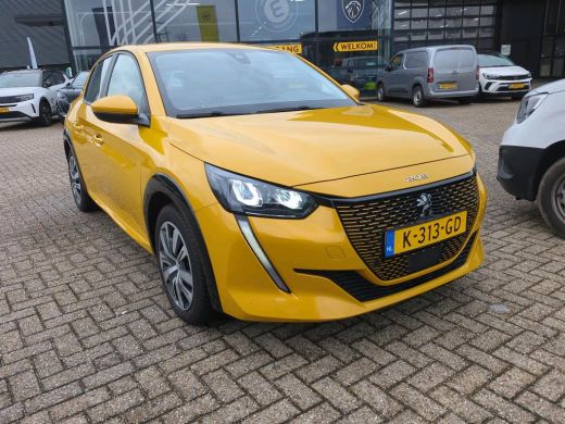 Peugeot e-208 EV Active 50 kWh 3 Fase 11kW | Navigatie by App | Achteruitrijcamera | Climate Control | Full-LED...