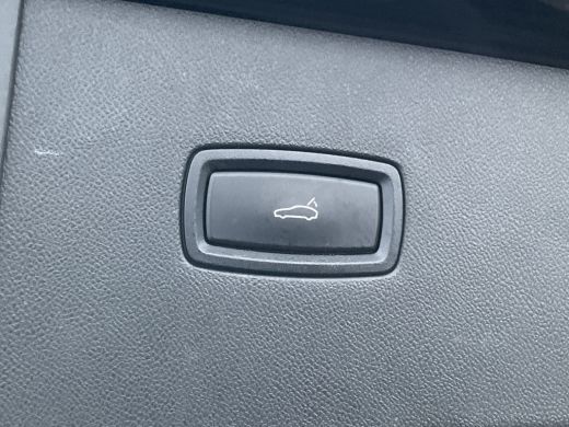 Porsche Cayenne 3.0 E-Hybrid PHEV 360&deg; Pano SportChrono Luchtvering Bose Carplay Leer Memory UITSTRALING! ActivLease financial lease