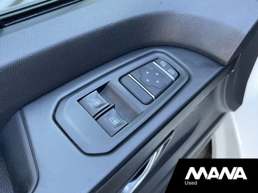 Renault Trafic 2.0dCi 150PK T29 Automaat L2H1 DC Work Edition Navigatie Carplay ActivLease financial lease