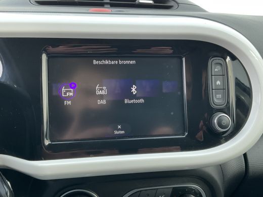 Renault Twingo R80 E-Tech Techno 22 kWh Nav/Cruise 1eig Camera NL-Auto Voll.Onderhouden! ActivLease financial lease