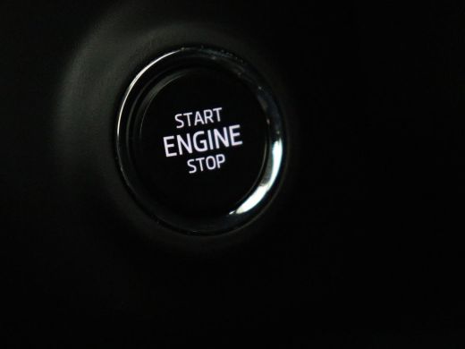 Skoda Octavia 1.0 TSI Business Edition | Trekhaak | Carplay | Navigatie | Full LED | Parkeerhulp | Climate cont... ActivLease financial lease