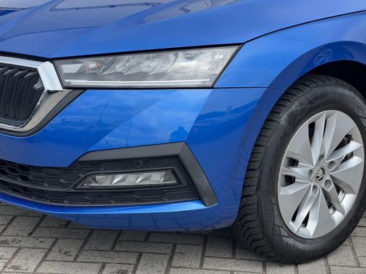 Skoda Octavia Combi 1.0 TSI Business Edition NL-AUTO | LAGE KM STAND ActivLease financial lease