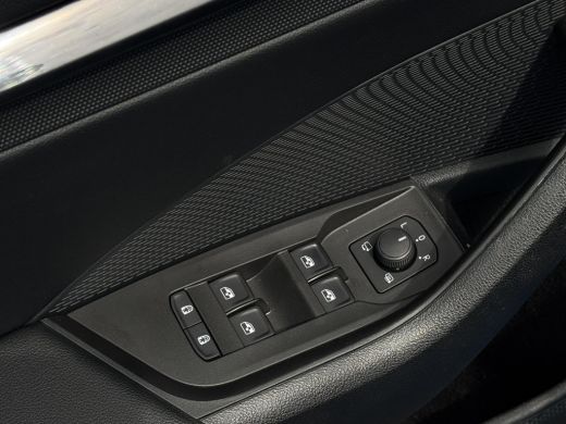 Skoda Octavia Combi 1.0 TSI Business Edition NL-AUTO | LAGE KM STAND ActivLease financial lease