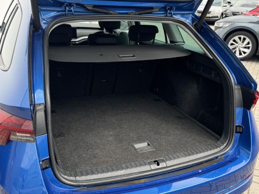 Skoda Octavia Combi 1.0 TSI Business Edition NL-AUTO | LAGE KM STAND ActivLease financial lease
