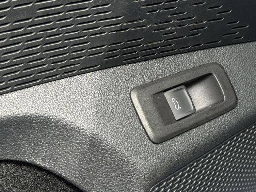 Skoda Octavia Combi 1.0 TSI Business Edition NL-AUTO | LAGE KM STAND ActivLease financial lease