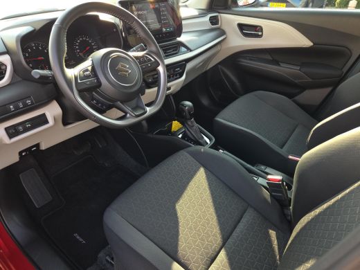 Suzuki Swift 1.2 Select Smart Hybrid Automaat | Apple CarPlay | Blindspot | Keyless | Rijklaar incl. garantie | ActivLease financial lease