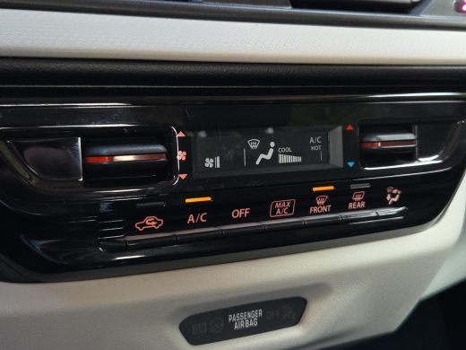 Suzuki Swift 1.2 Select Smart Hybrid Automaat | Apple CarPlay | Blindspot | Keyless | Rijklaar incl. garantie | ActivLease financial lease